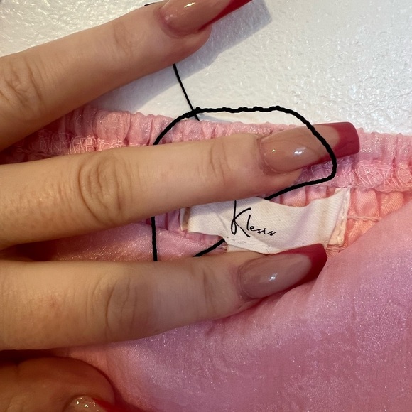 Pink Puff Sleeve Dress (Size M, Stretchy) - Picture 4 of 6